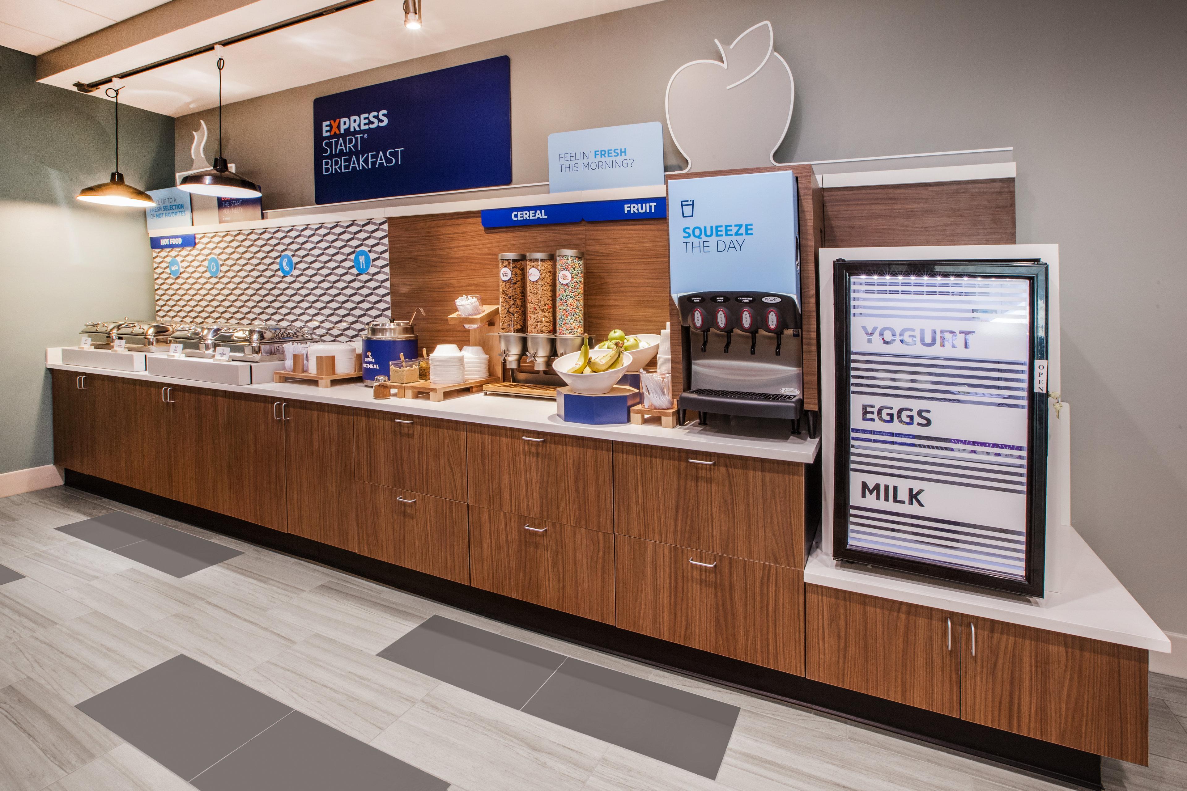 Holiday Inn Express & Suites - Kokomo South By Ihg Esterno foto