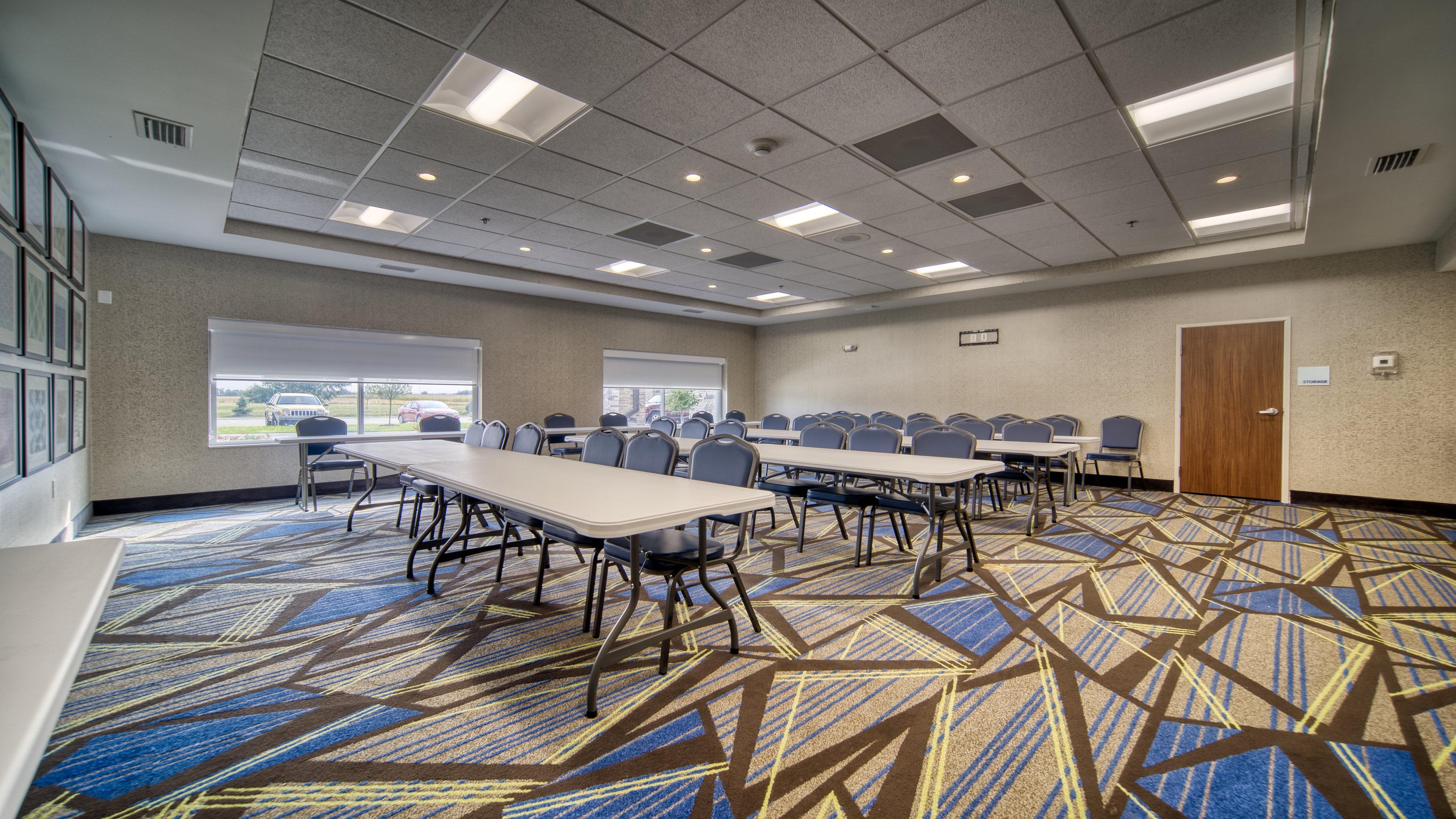 Holiday Inn Express & Suites - Kokomo South By Ihg Esterno foto
